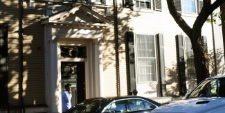 photo_75910_wide_325x163